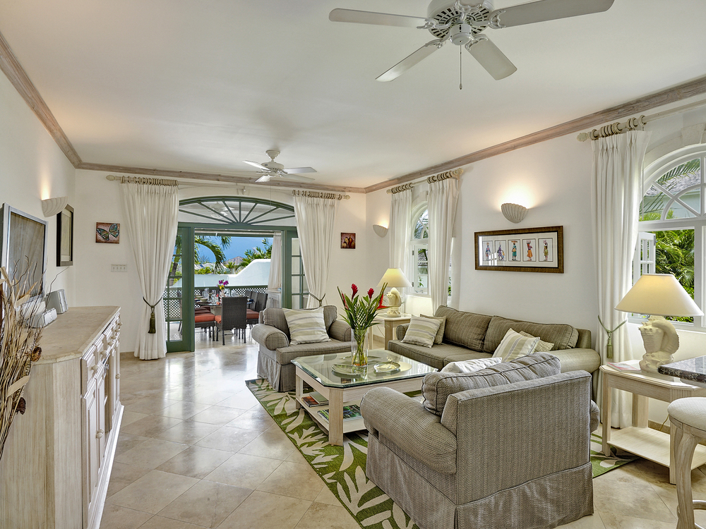 Toubana Living area Sugar Hill Toubana